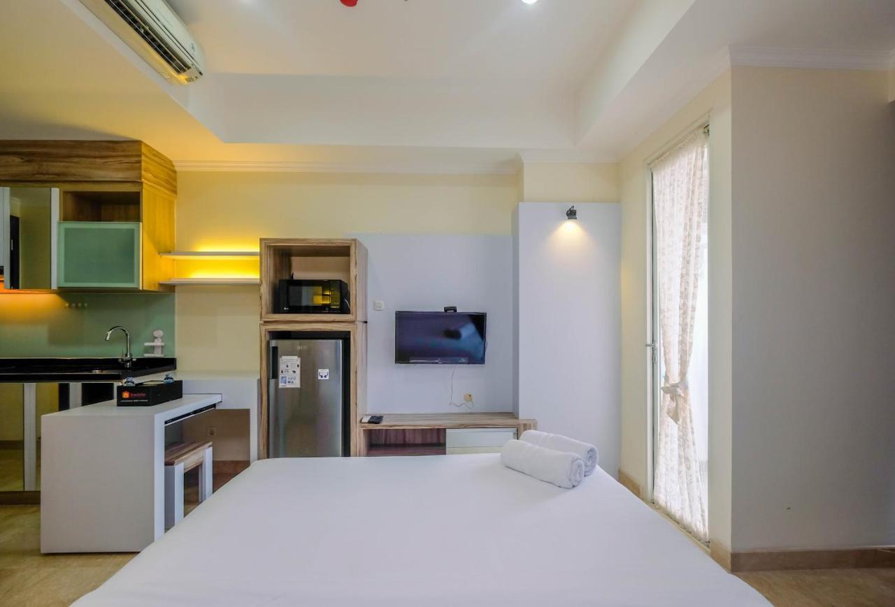 Apartment Warm And Cozy At Menteng Park By Travelio