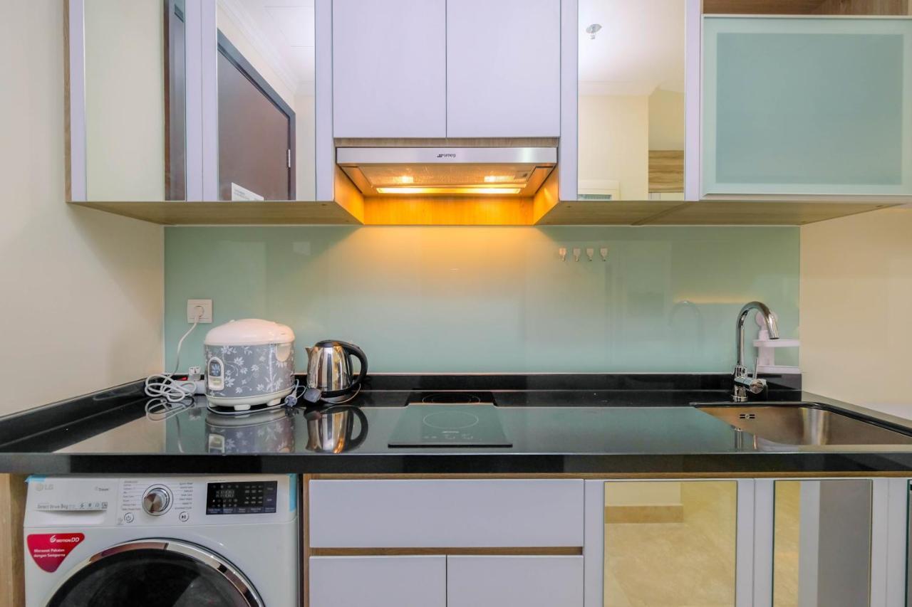 Warm And Cozy At Menteng Park By Travelio Apartment